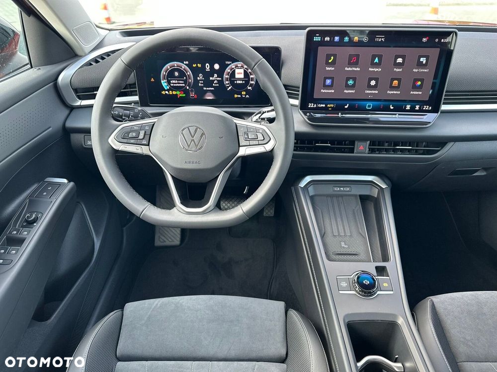 Volkswagen T-Roc - 22