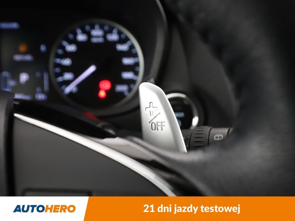 Mitsubishi Eclipse Cross - 28
