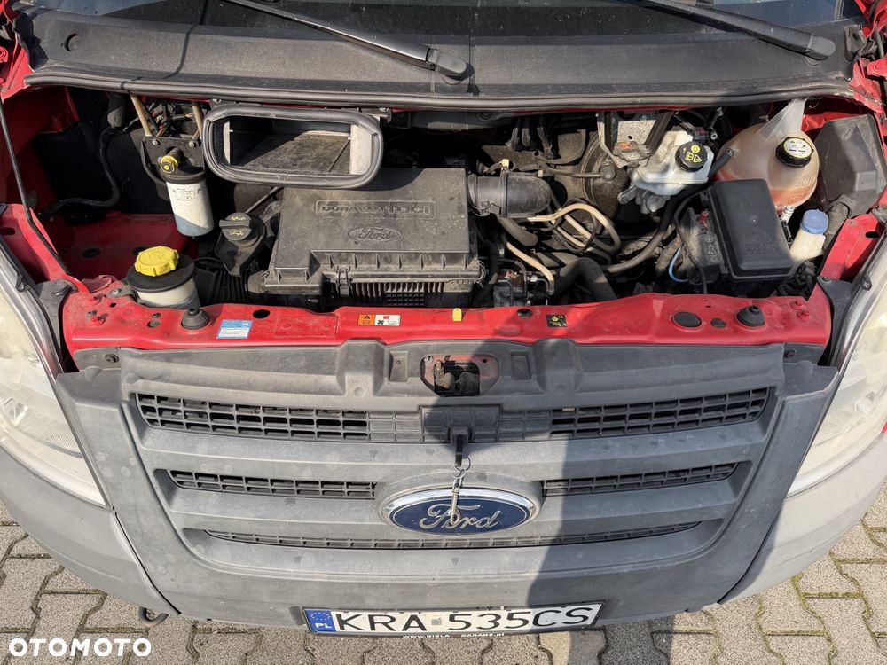 Ford Transit - 19