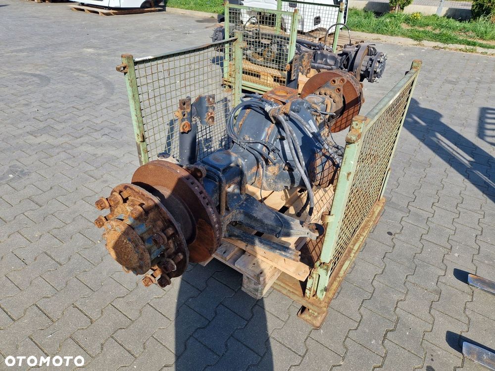 Most napędowy Kompletny Iveco Stralis 177E 2.85 37/13 Meritor - 3