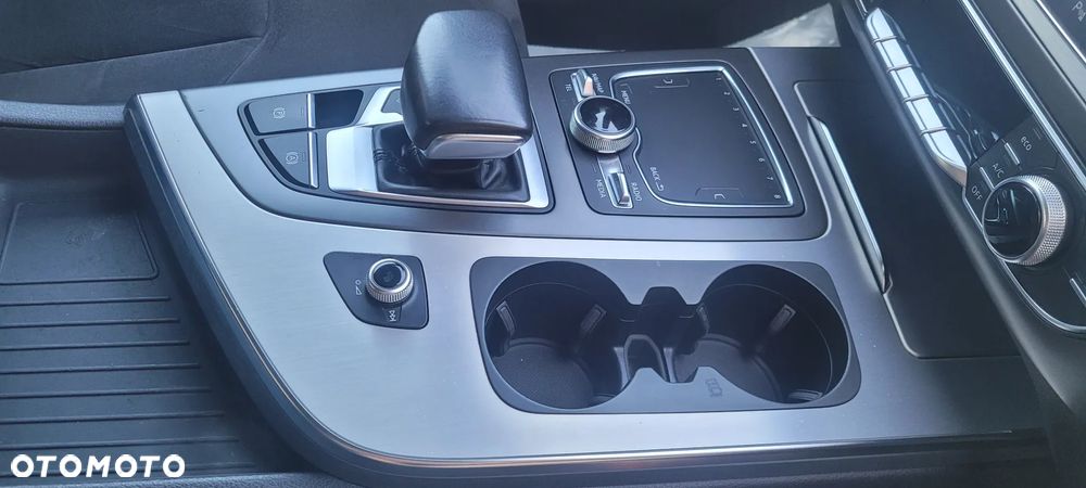 Audi Q7 50 TDI Quattro Tiptronic - 26