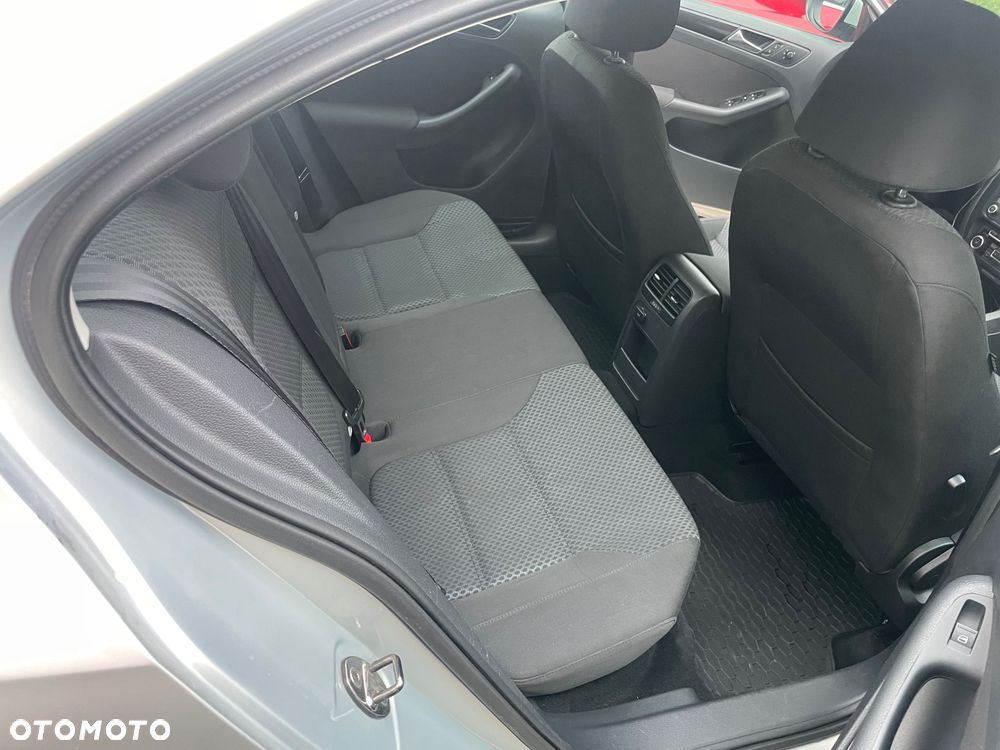 Volkswagen Jetta 1.2 TSI Comfortline Optimum - 10