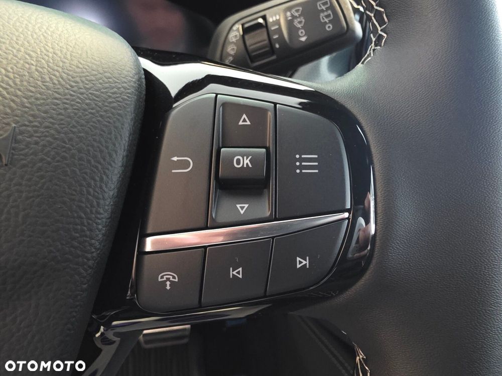 Ford Kuga - 22
