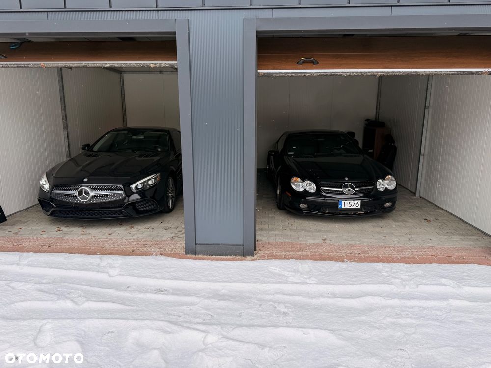 Mercedes-Benz SL - 40