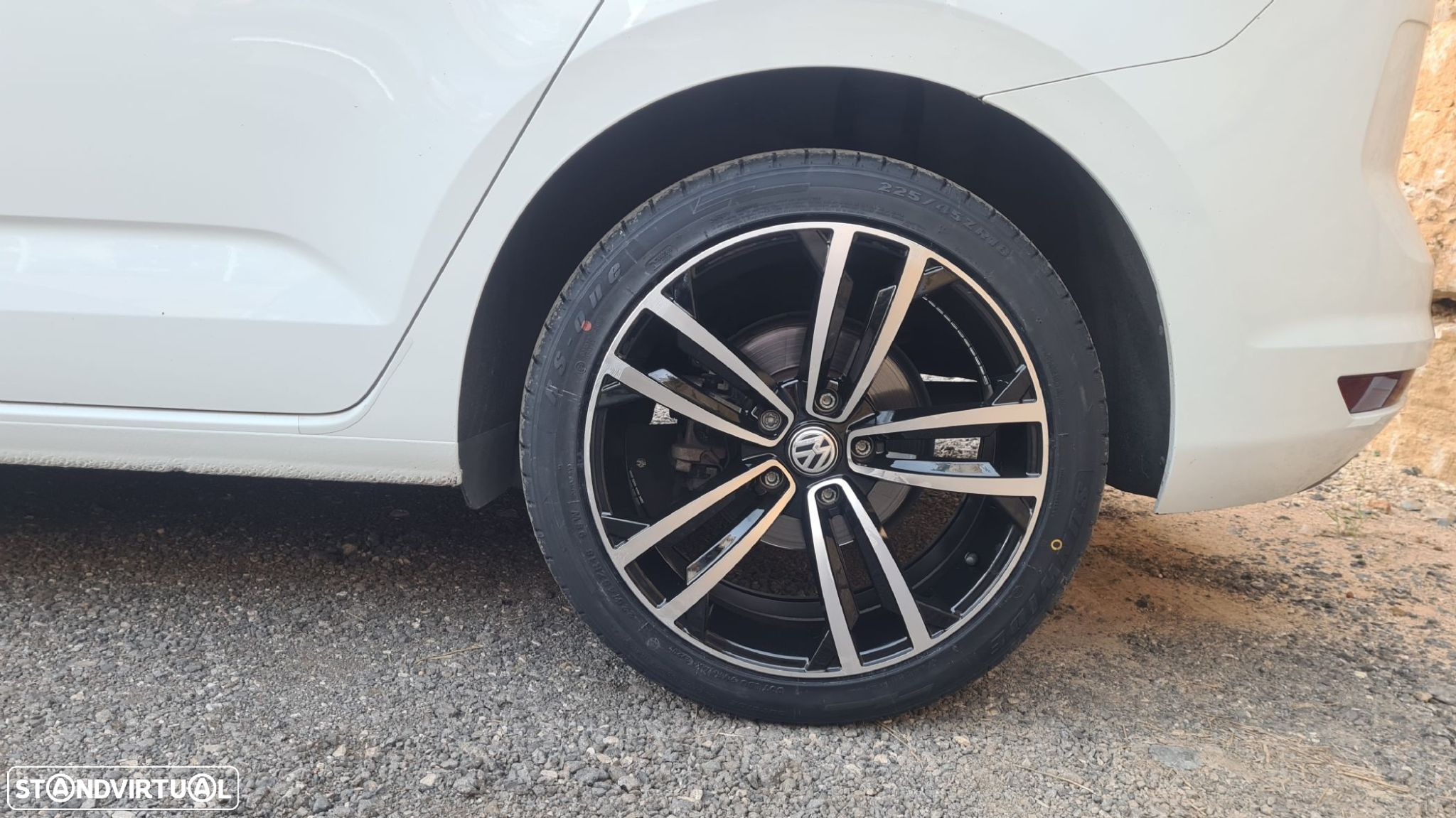 VW Touran 1.6 TDI Confortline DSG - 57