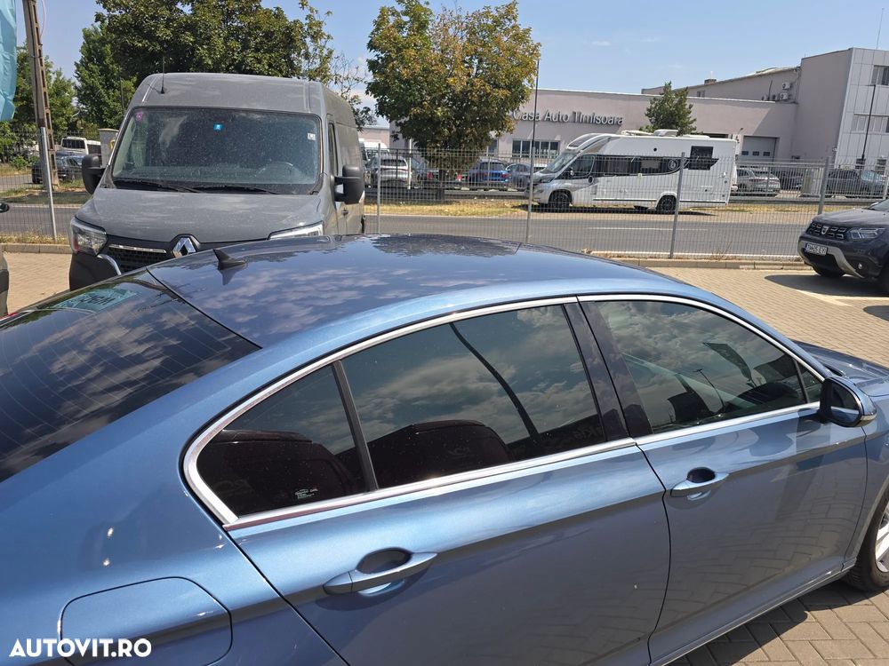 Volkswagen Passat 2.0 TDI (BlueMotion Technology) Comfortline - 16