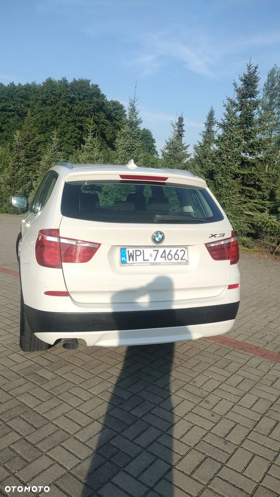 BMW X3 xDrive20d - 16
