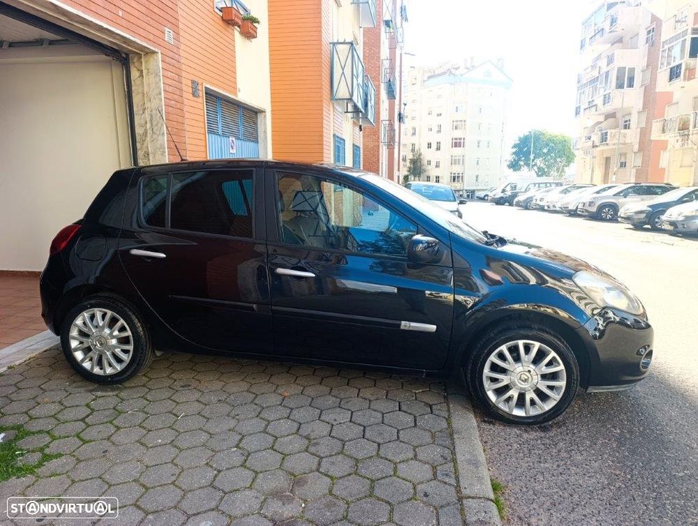 Renault Clio 1.2 16V Dynamique S - 5