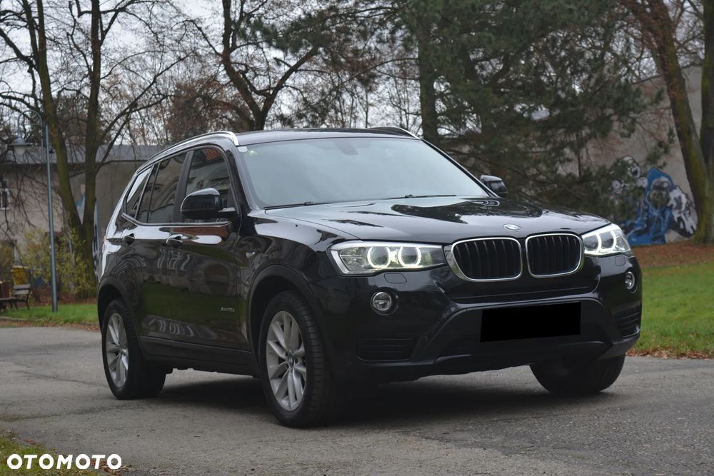 BMW X3 xDrive20d Advantage - 28
