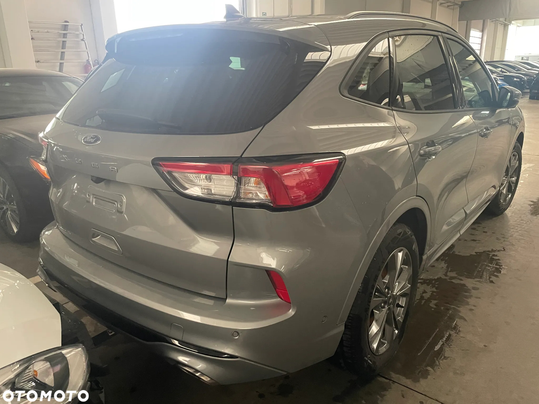 Ford Kuga 1.5 EcoBlue FWD ST-Line - 4