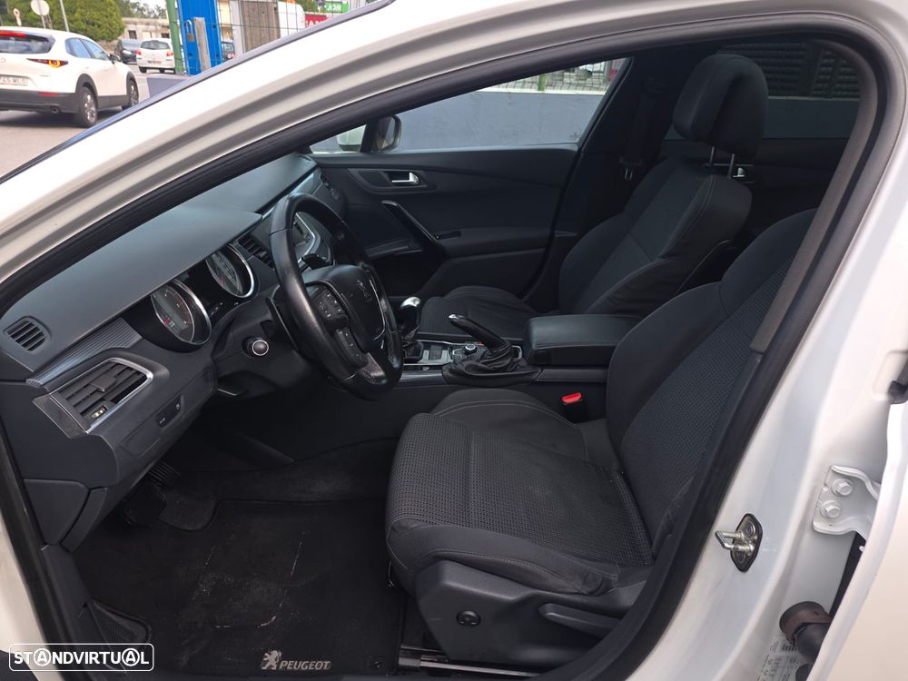 Peugeot 508 SW 1.6 e-HDi Allure 2-Tronic - 28