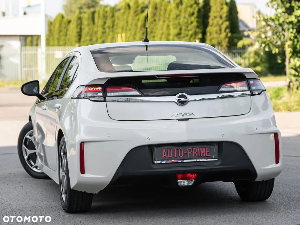 Opel Ampera - 8