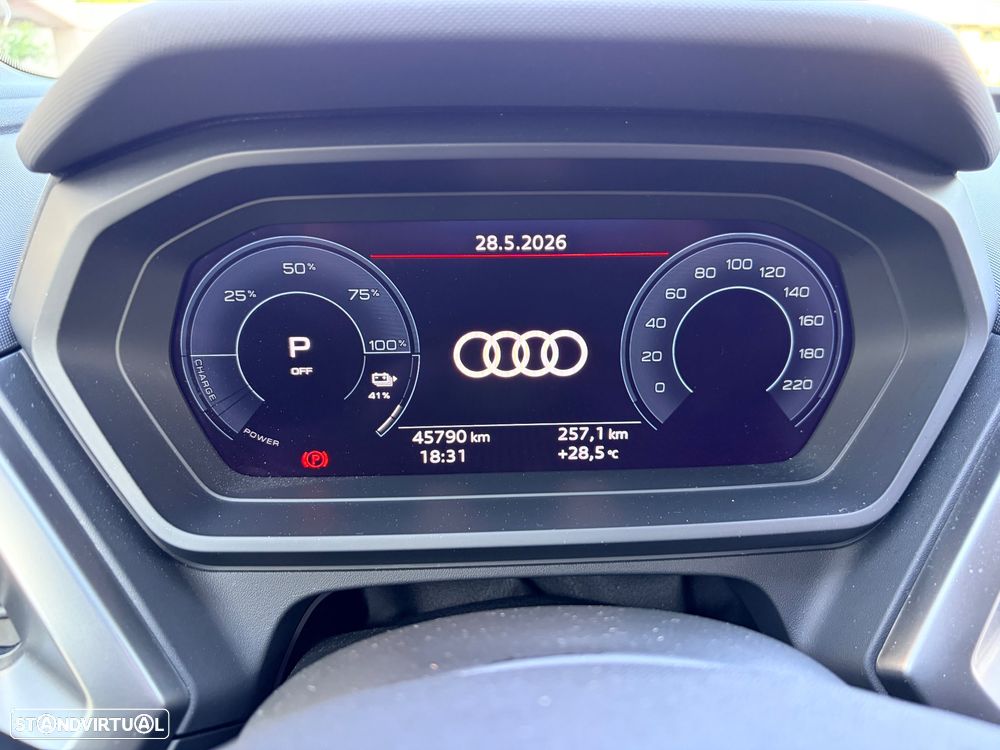 Audi Q3 Sportback - 9