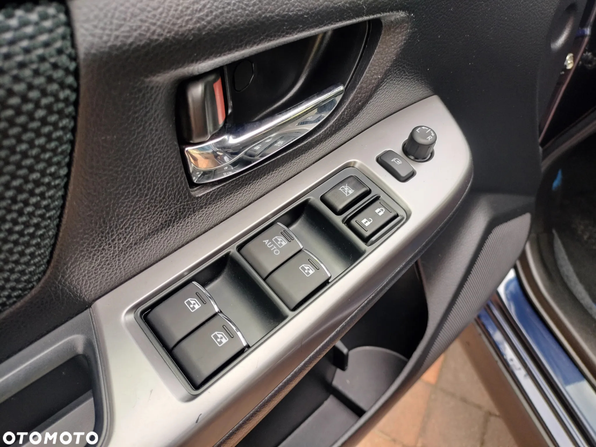 Subaru XV 2.0 i Exclusive Lineartronic - 14
