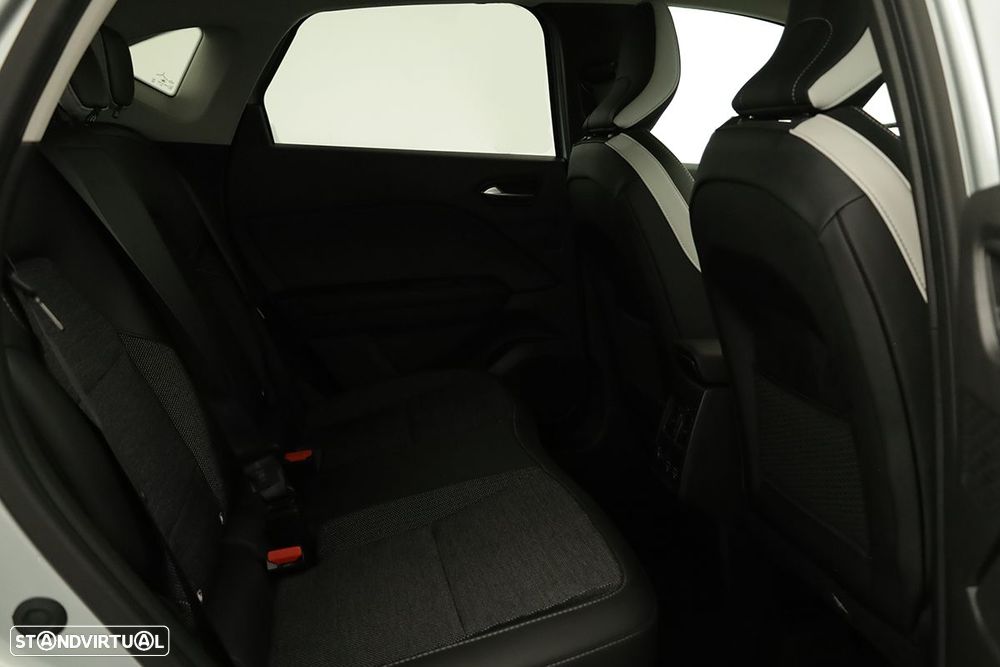 Renault Captur 1.0 TCe Techno Bi-Fuel - 24