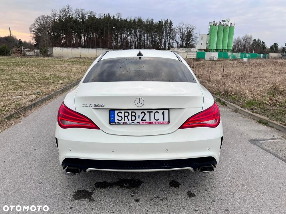 Mercedes-Benz CLA 200 AMG Line - 7