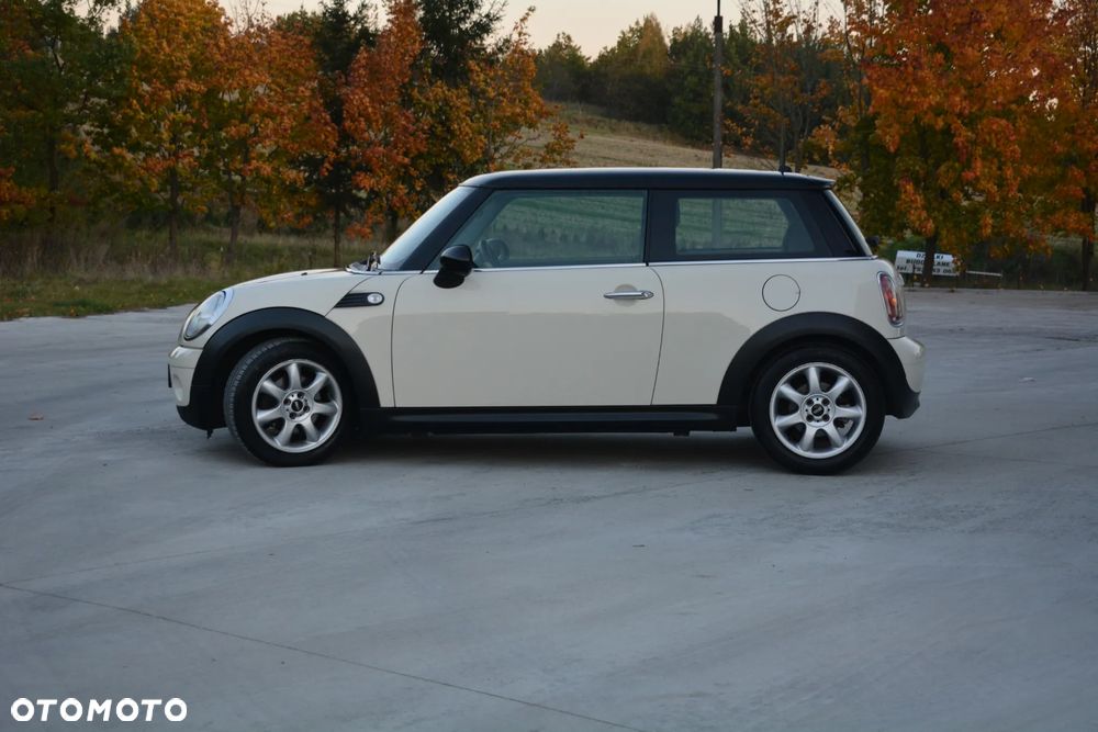 MINI Cooper Standard - 7