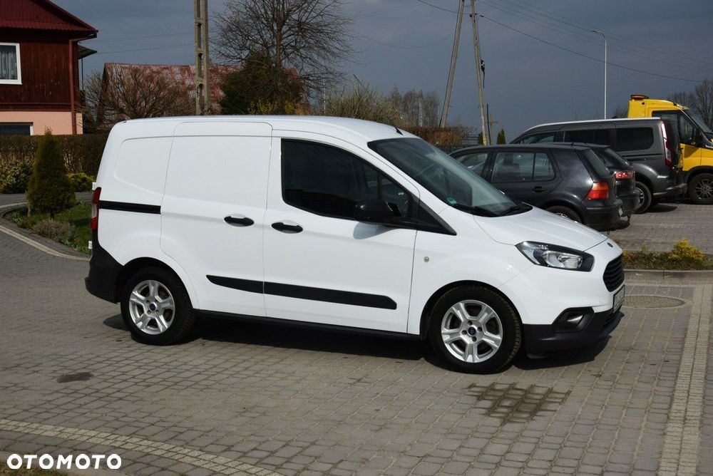Ford Courier - 7
