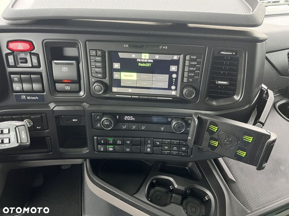 Scania S 500 A4x2NB Zawieszenie pneumatyczne przód i - 26
