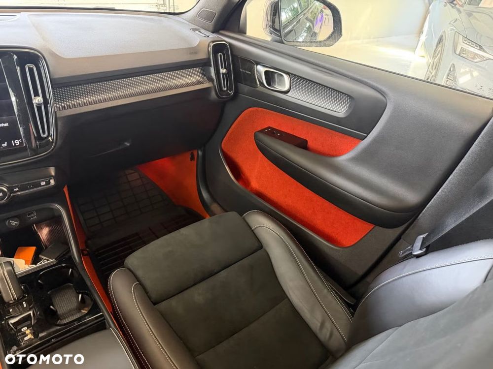 Volvo XC 40 T5 Recharge DKG RDesign - 13