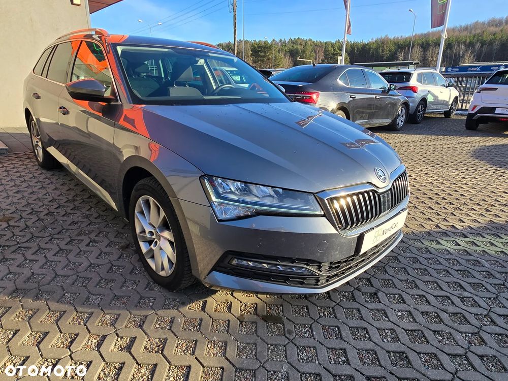Skoda Superb 1.5 TSI Ambition DSG - 4