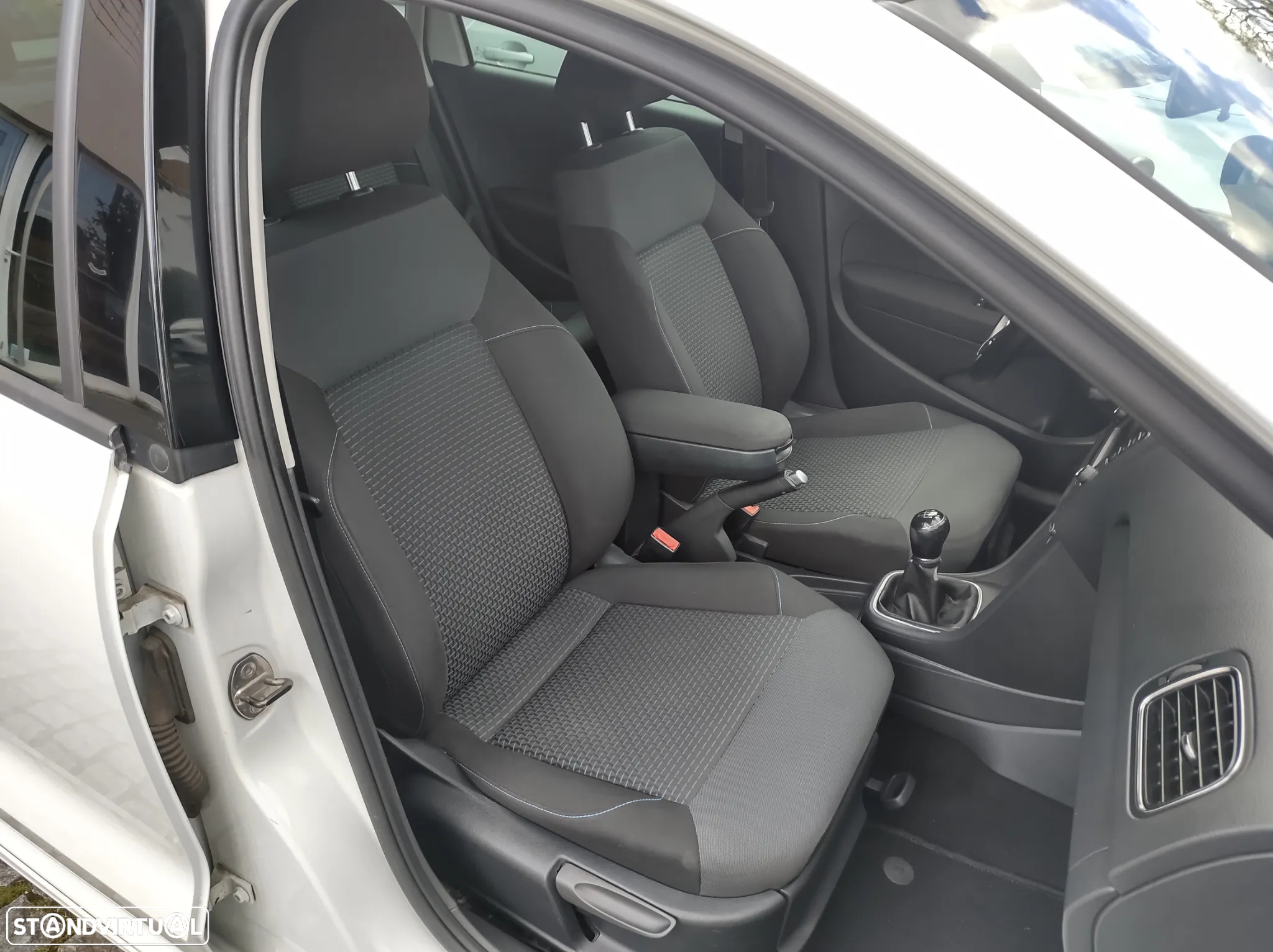 VW Polo 1.4 TDI (Blue Motion ) Comfortline - 17