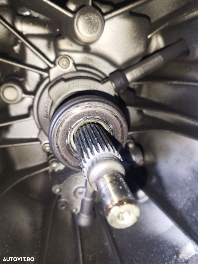 Cutie de viteze Jaguar F - Pace 2.0 D 2015 - 2020 163CP Manuala 6 Trepte 204DTD (1141) ... - 2