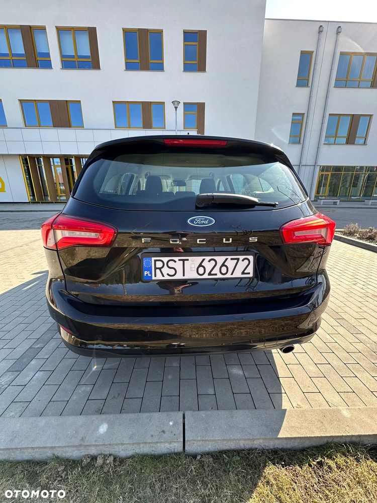 Ford Focus 1.5 EcoBlue STart-Stopp-System TITANIUM - 5