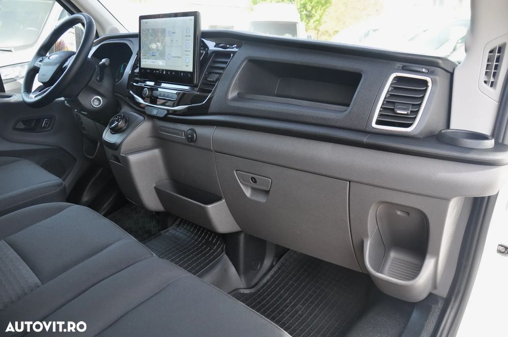 Ford Transit - 13
