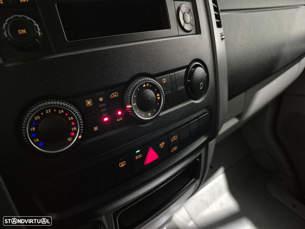 Mercedes-Benz Sprinter 313 CDI/43 TA Luxo - 13