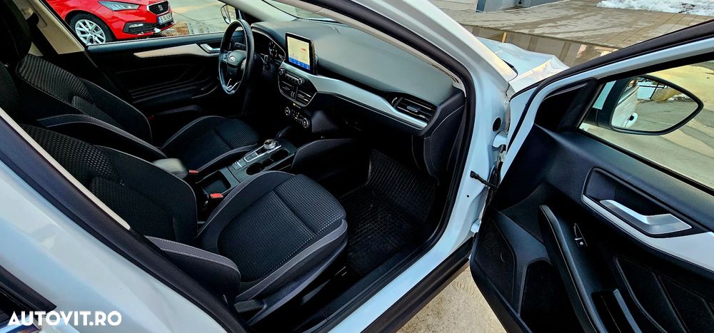 Ford Focus 1.5 EcoBlue Titanium Business - 13