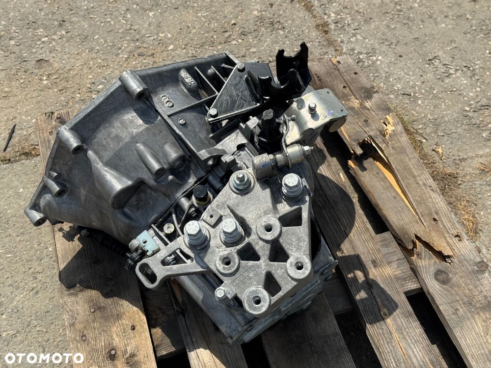 Skrzynia biegów Jumper 2.2 HDI /  20GP25  120 tyś km - 2