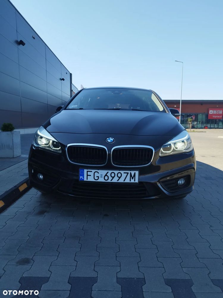 BMW Seria 2 216d - 20