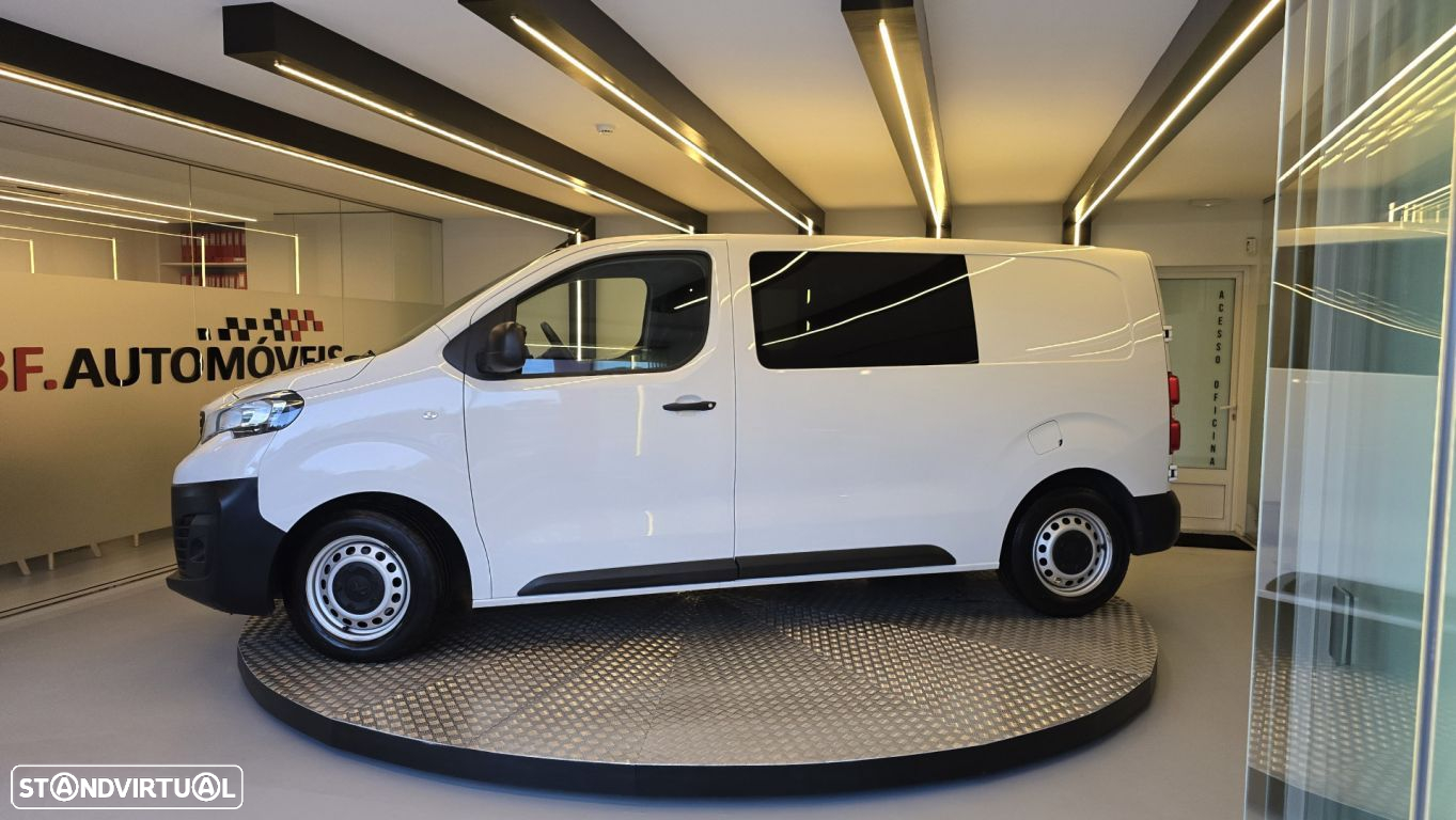 Peugeot Expert 2.0 BlueHDi L2H1 Semi-Vidrado - 2