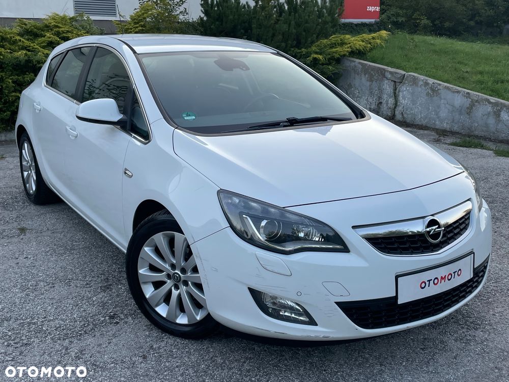 Opel Astra 1.4 Turbo Exklusiv - 3