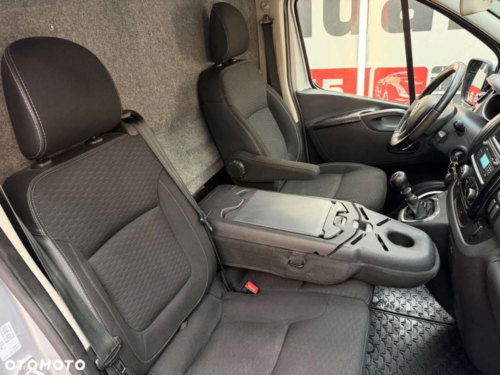 Opel VIVARO - 30