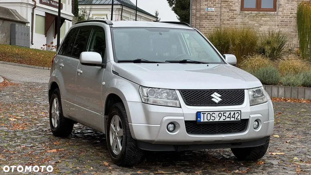 Suzuki Grand Vitara - 2