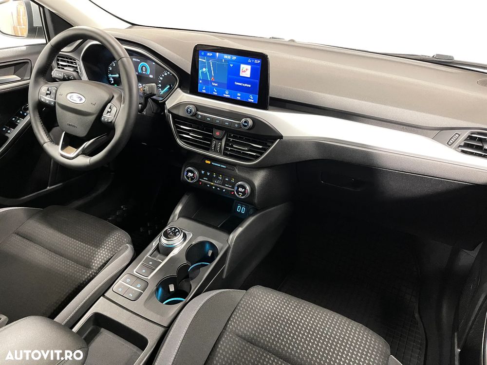 Ford Focus 1.0 EcoBoost Connected - 9