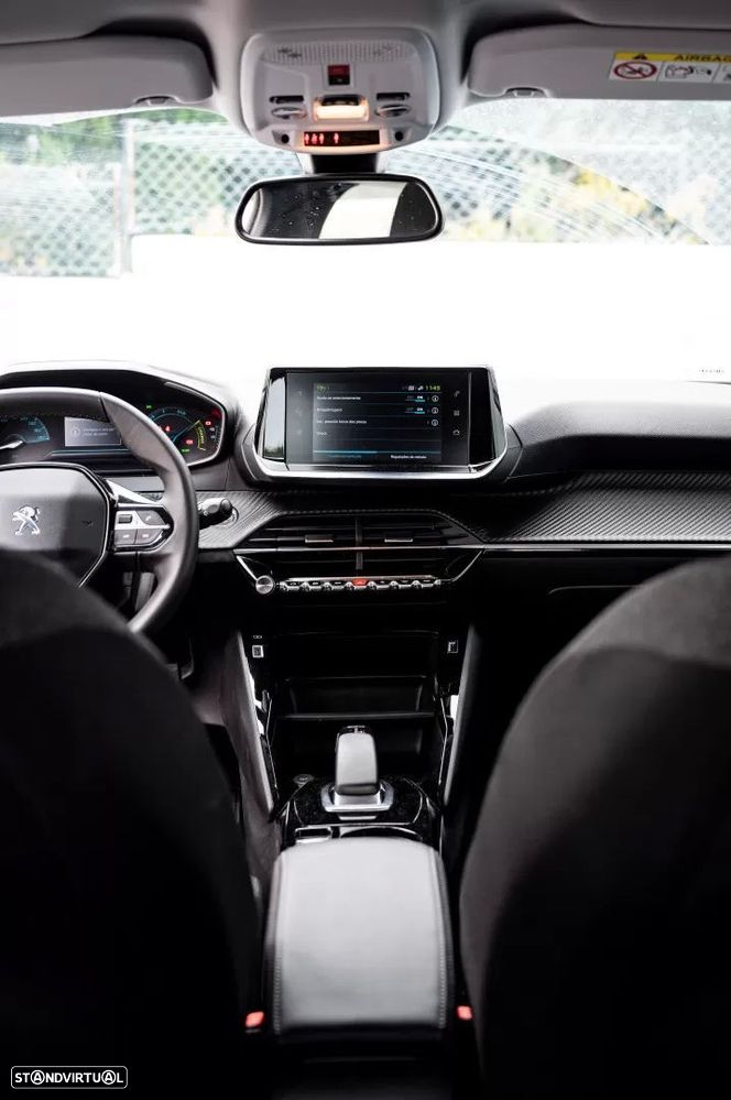 Peugeot e-2008 — fotografia 8