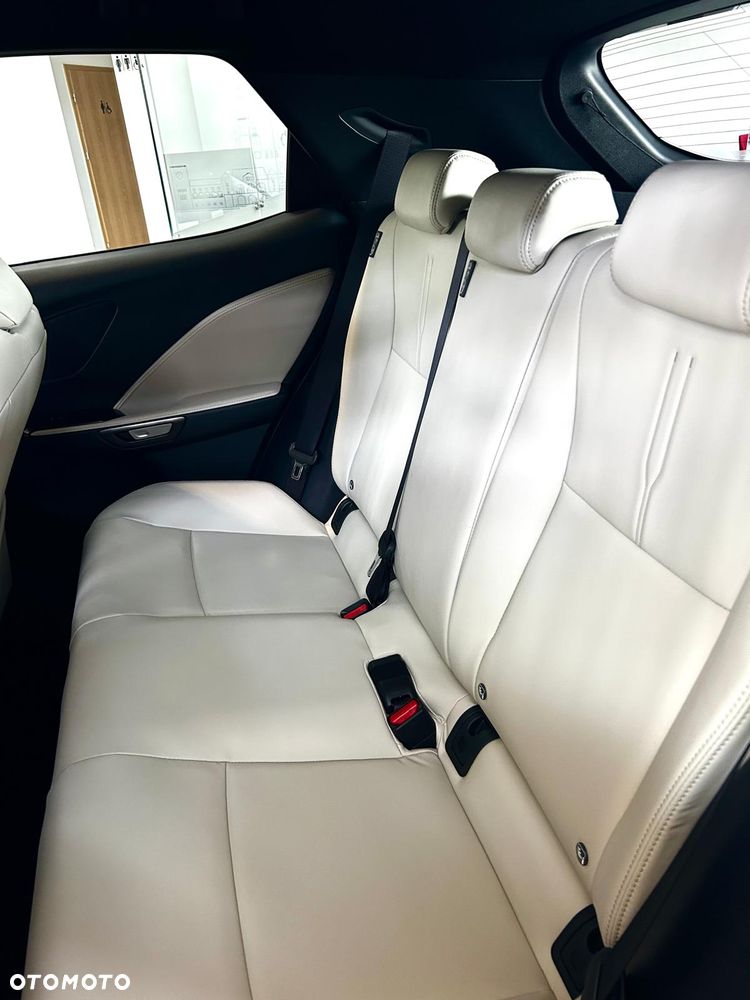 Lexus LBX 1.5 Hybrid Elegant - 16