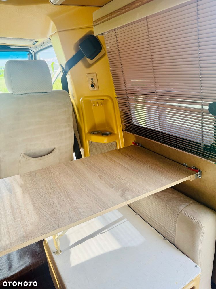 Renault Winnebago - 22
