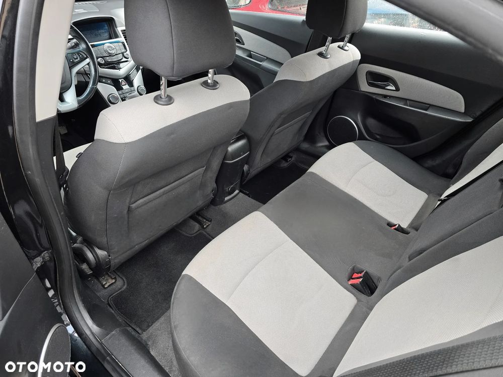 Chevrolet Cruze 2.0 D LT - 11