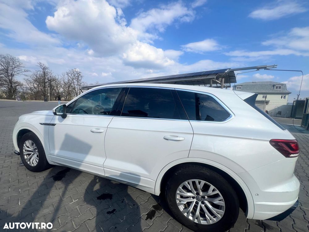 Volkswagen Touareg 3.0 V6 TDI 4Motion DPF Automatik R-Line - 8