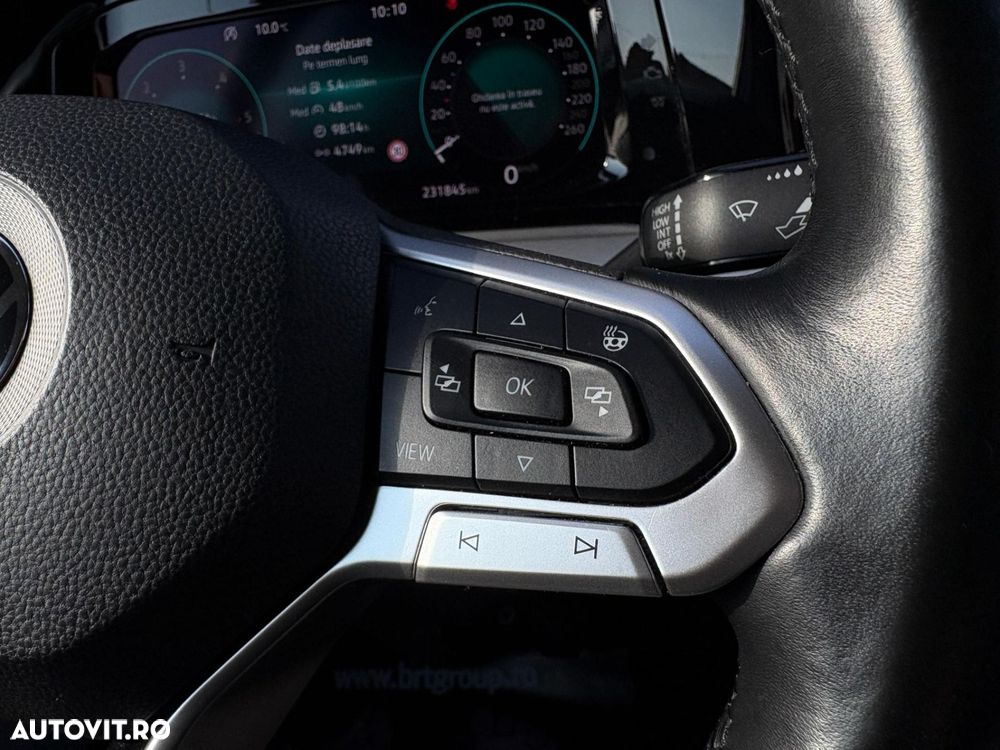 Volkswagen Golf - 19