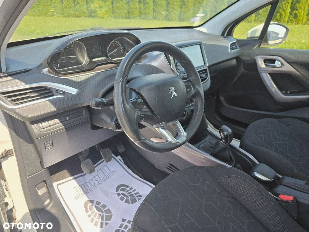 Peugeot 2008 - 16