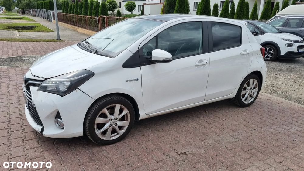 Toyota Yaris 1.5 VVT-i Comfort - 14