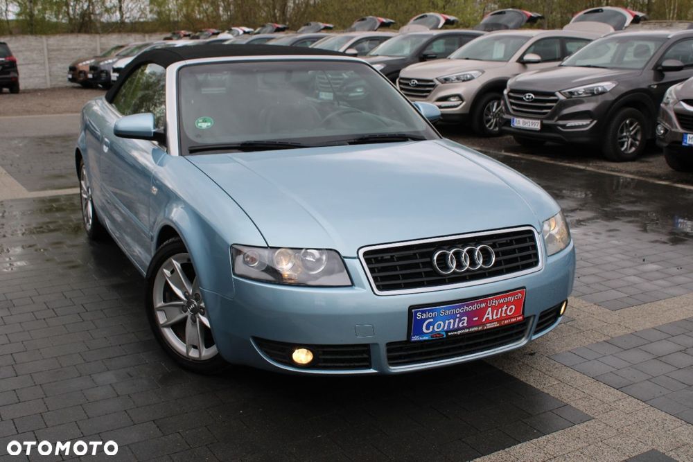 Audi A4 Cabrio - 8