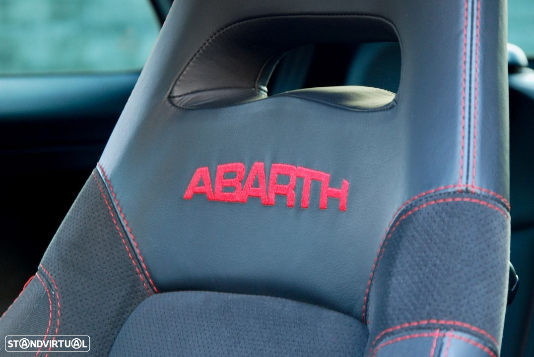 Abarth 695 1.4 T-Jet Tributo Ferrari MTA - 22