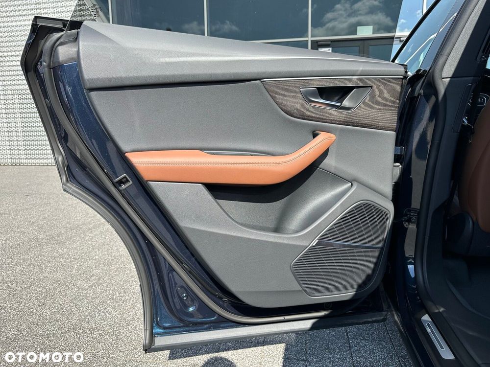 Audi Q8 - 22