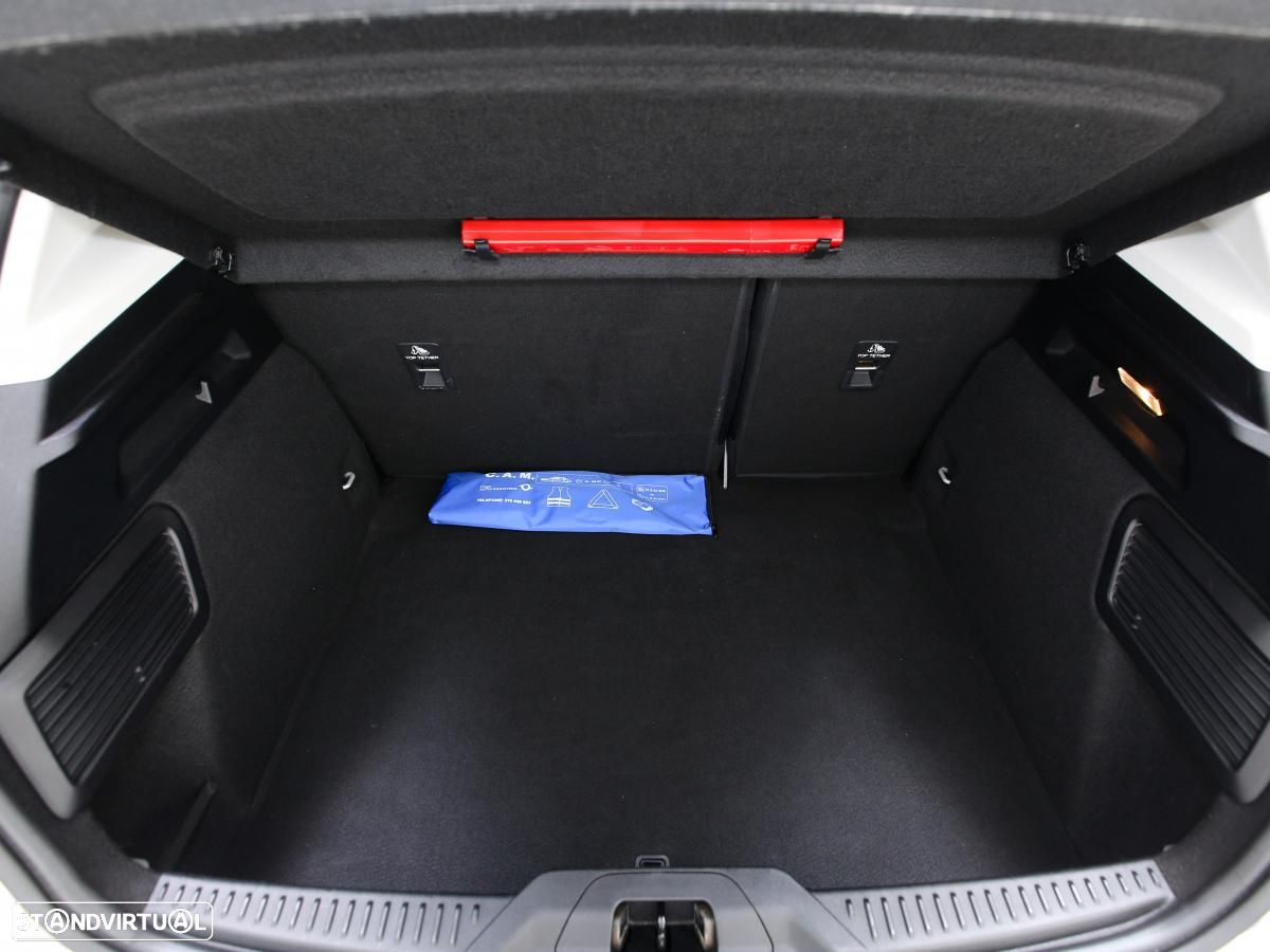 Ford Focus 1.5 TDCi EcoBlue Active - 14